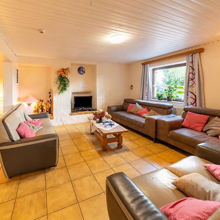 Wonderful Holiday Home In Montleban With Sauna 외부 사진