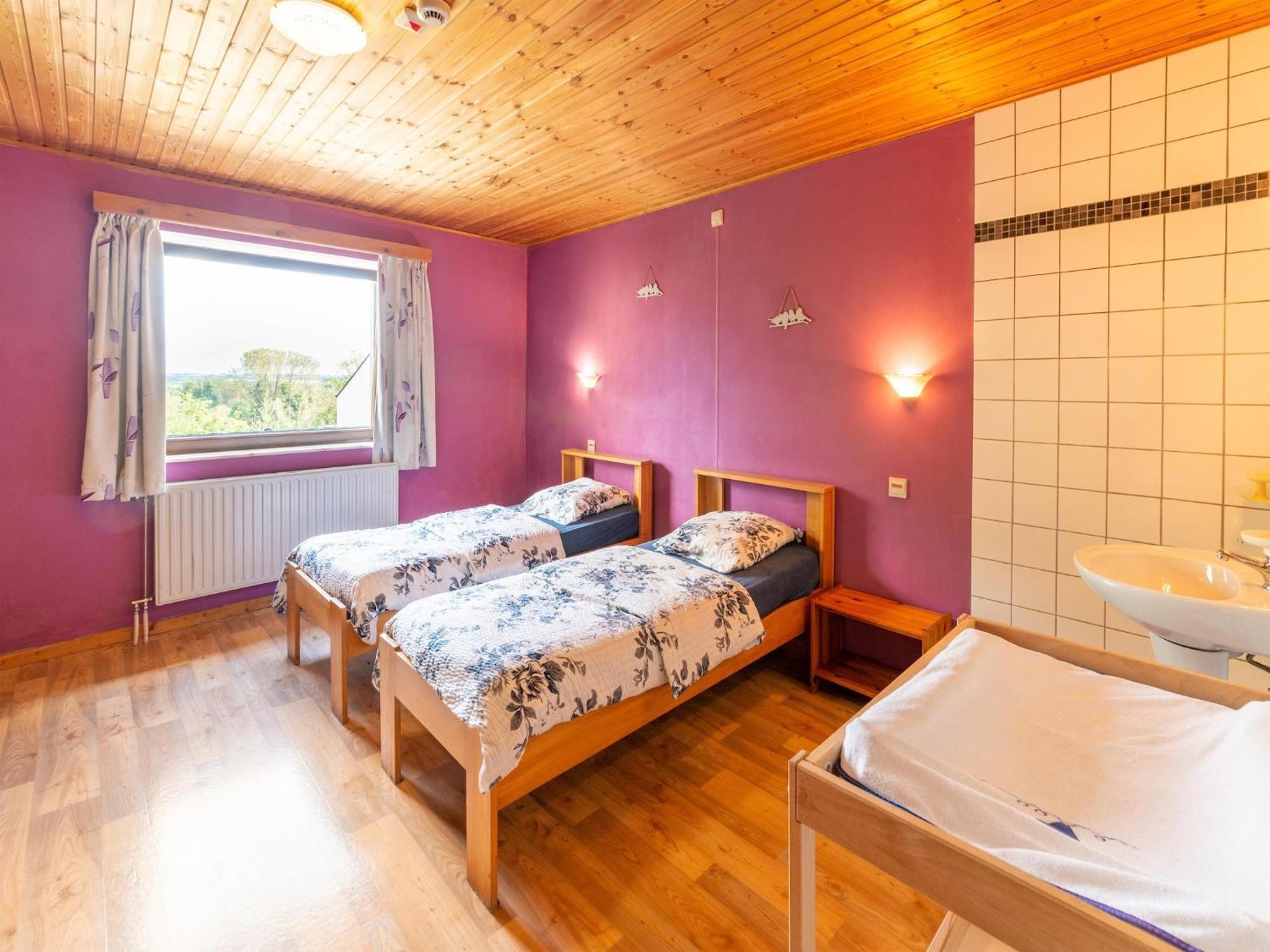 Wonderful Holiday Home In Montleban With Sauna 외부 사진