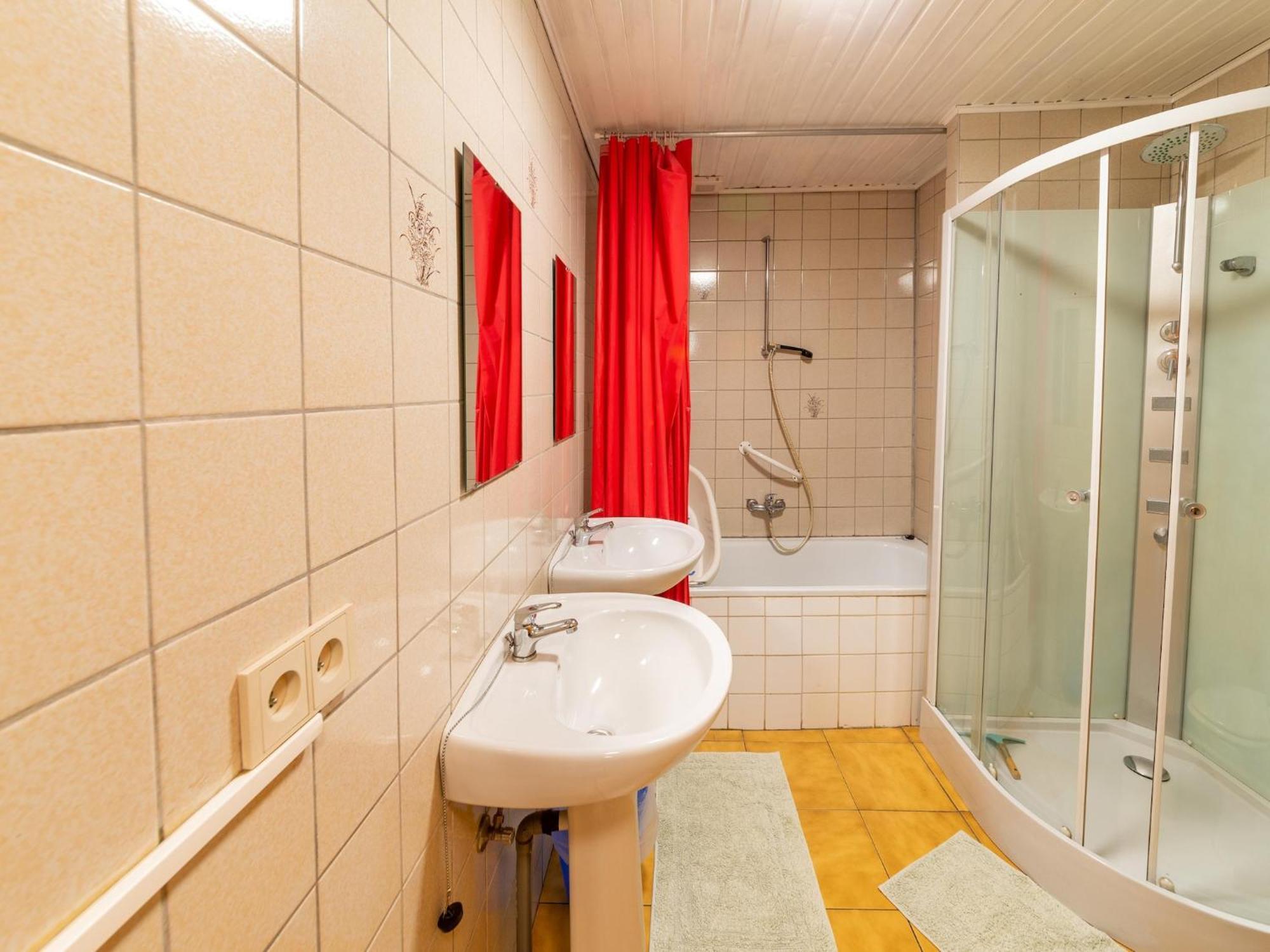 Wonderful Holiday Home In Montleban With Sauna 외부 사진