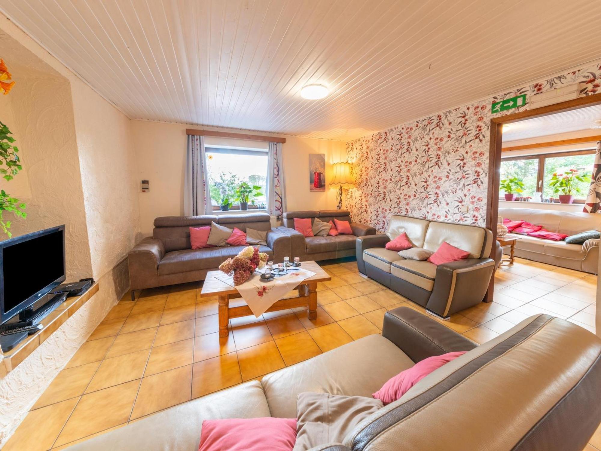 Wonderful Holiday Home In Montleban With Sauna 외부 사진